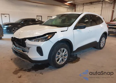 2024 Ford Escape Active z USA, uszkodzony, nr VIN 1FMCU9GN2RUB06331